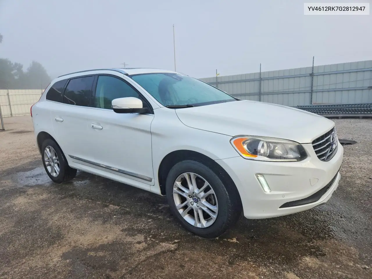 2016 VOLVO XC60 VIN YV4612RK7G2812947 — фото 4