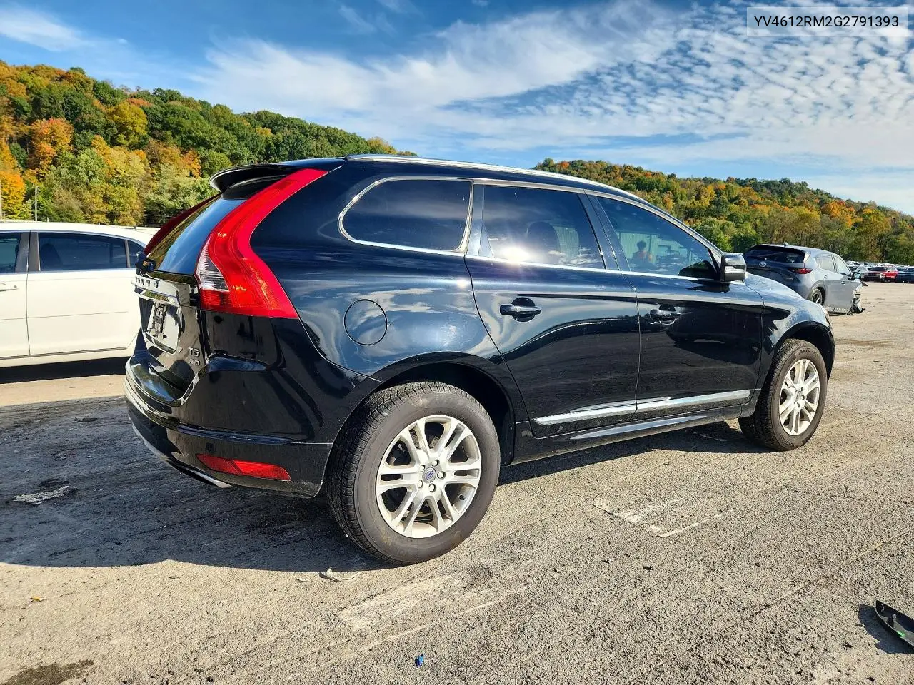 2016 VOLVO XC60 VIN YV4612RM2G2791393 — фото 3