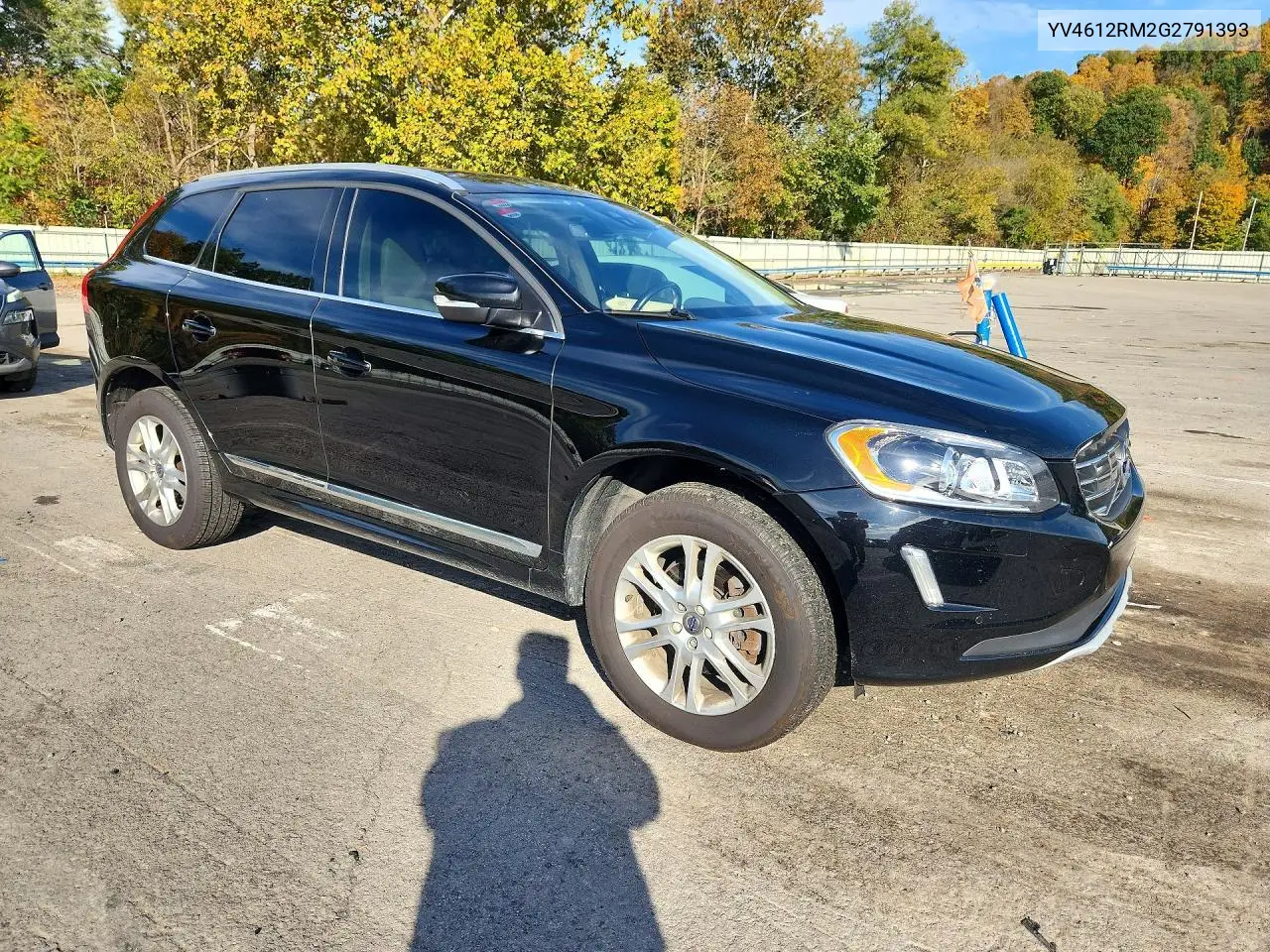 2016 VOLVO XC60 VIN YV4612RM2G2791393 — фото 4