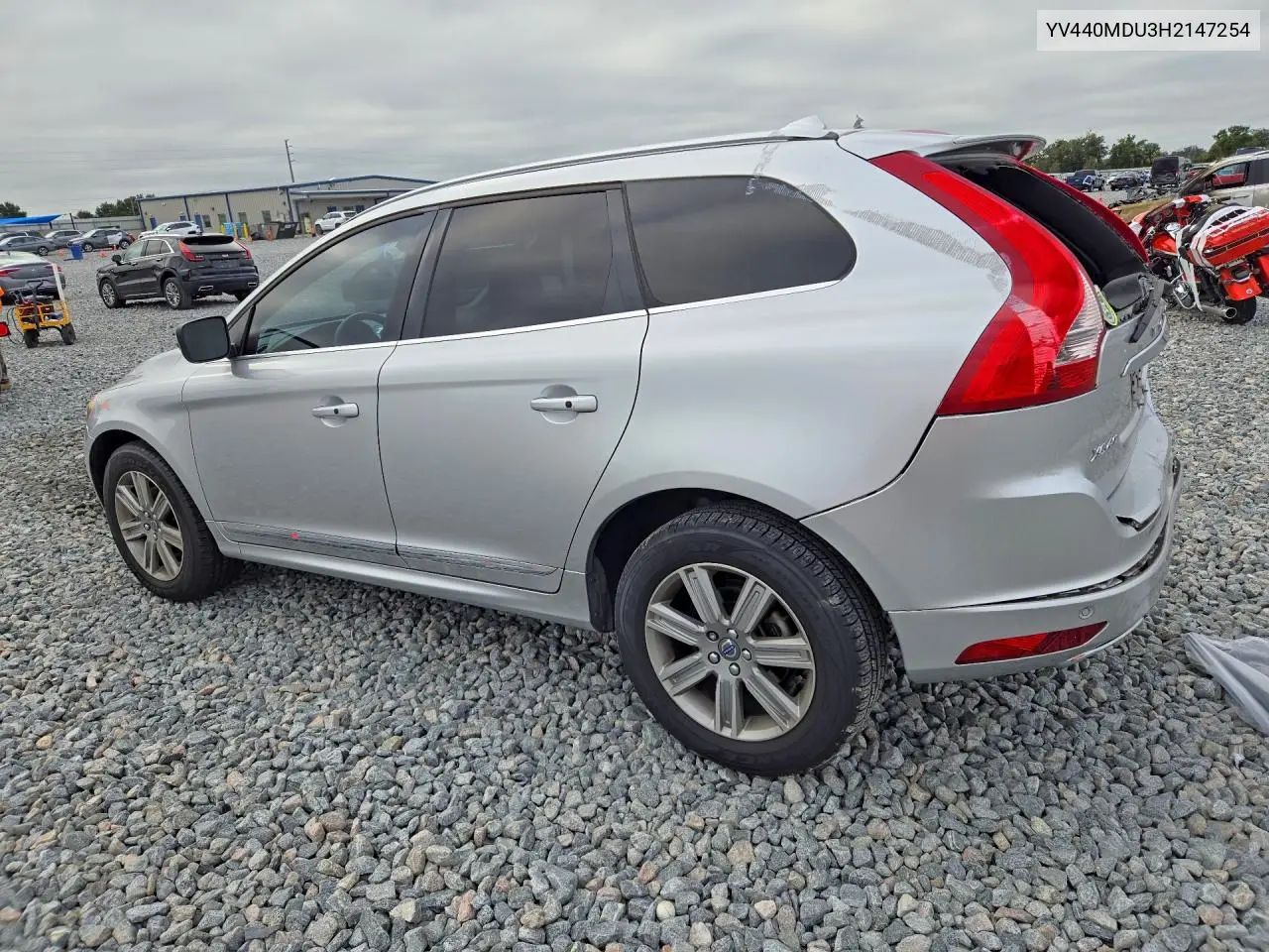 2017 VOLVO XC60 VIN YV440MDU3H2147254 — фото 2