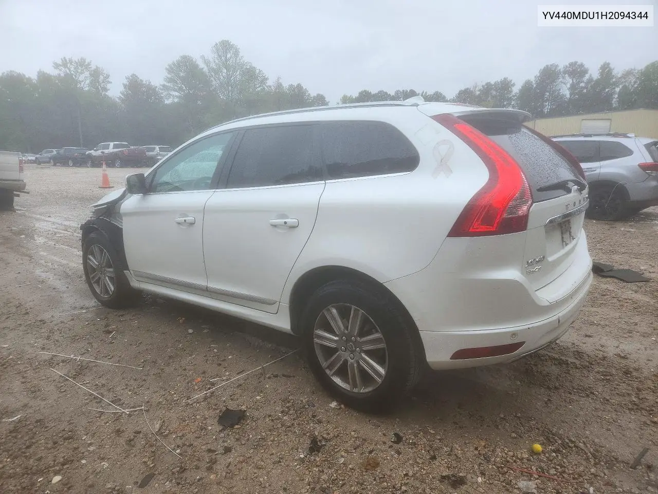 2017 VOLVO XC60 VIN YV440MDU1H2094344 — фото 2