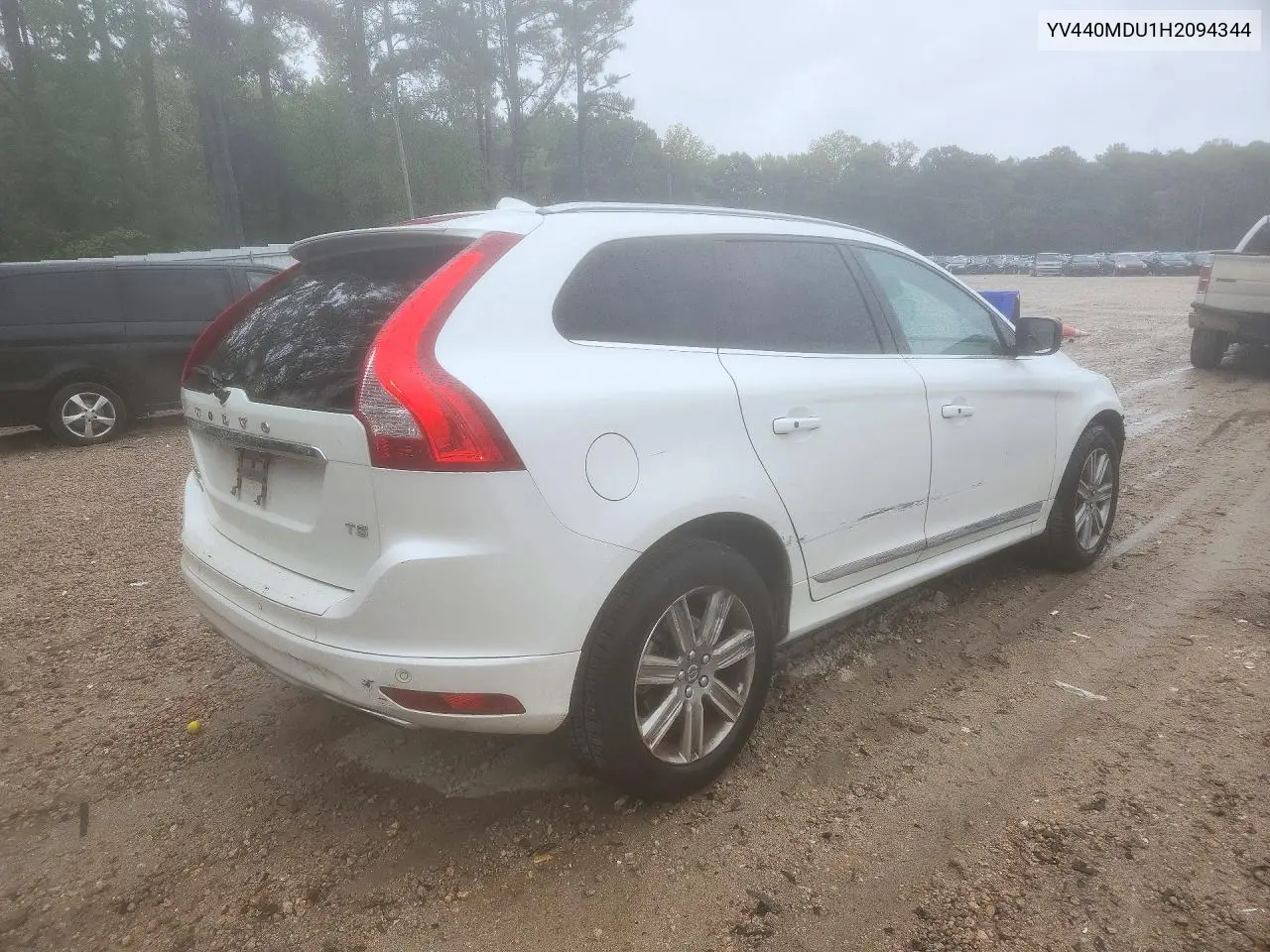 2017 VOLVO XC60 VIN YV440MDU1H2094344 — фото 3