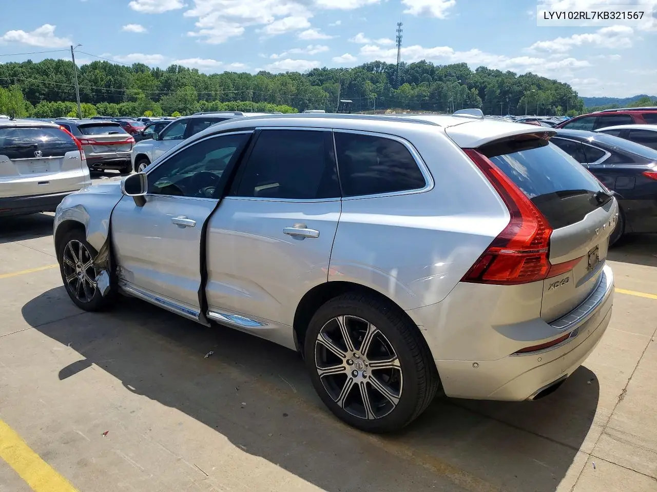 2019 VOLVO XC60 VIN LYV102RL7KB321567 — фото 2