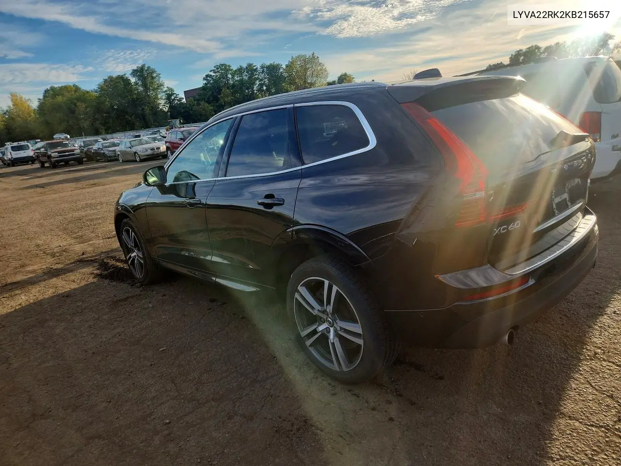 2019 VOLVO XC60 VIN LYVA22RK2KB215657 — фото 2