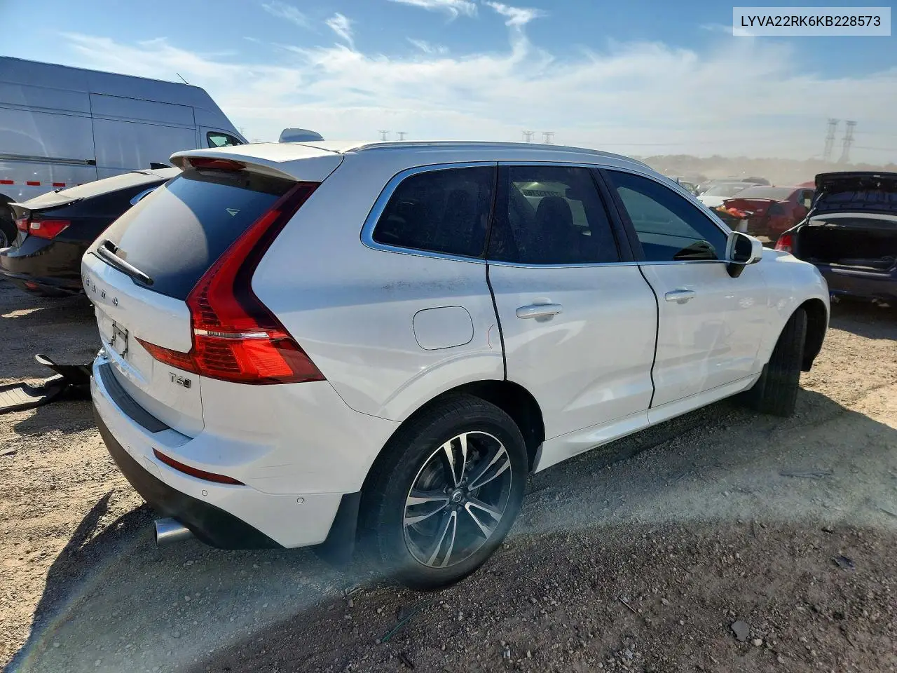 2019 VOLVO XC60 VIN LYVA22RK6KB228573 — фото 3