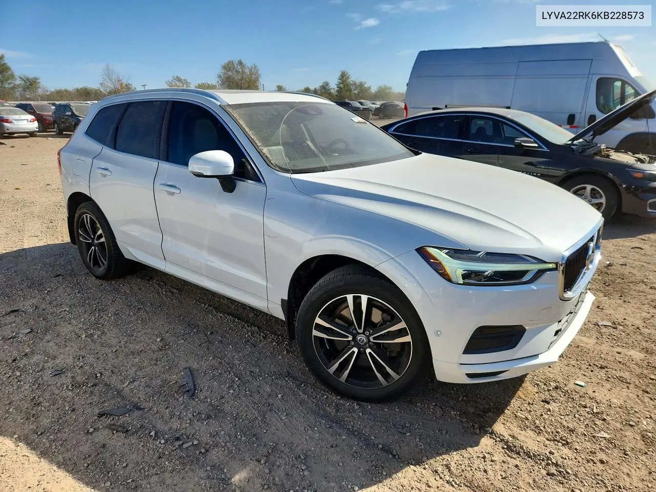 2019 VOLVO XC60 VIN LYVA22RK6KB228573 — фото 4