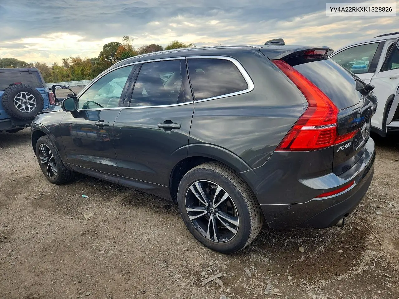 2019 VOLVO XC60 VIN YV4A22RKXK1328826 — фото 2