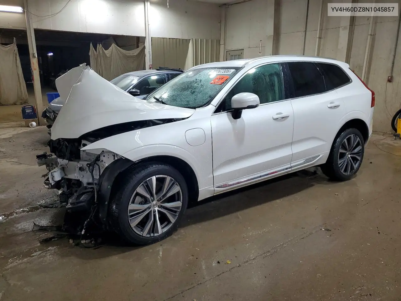 VOLVO XC60 2022, VIN YV4H60DZ8N1045857