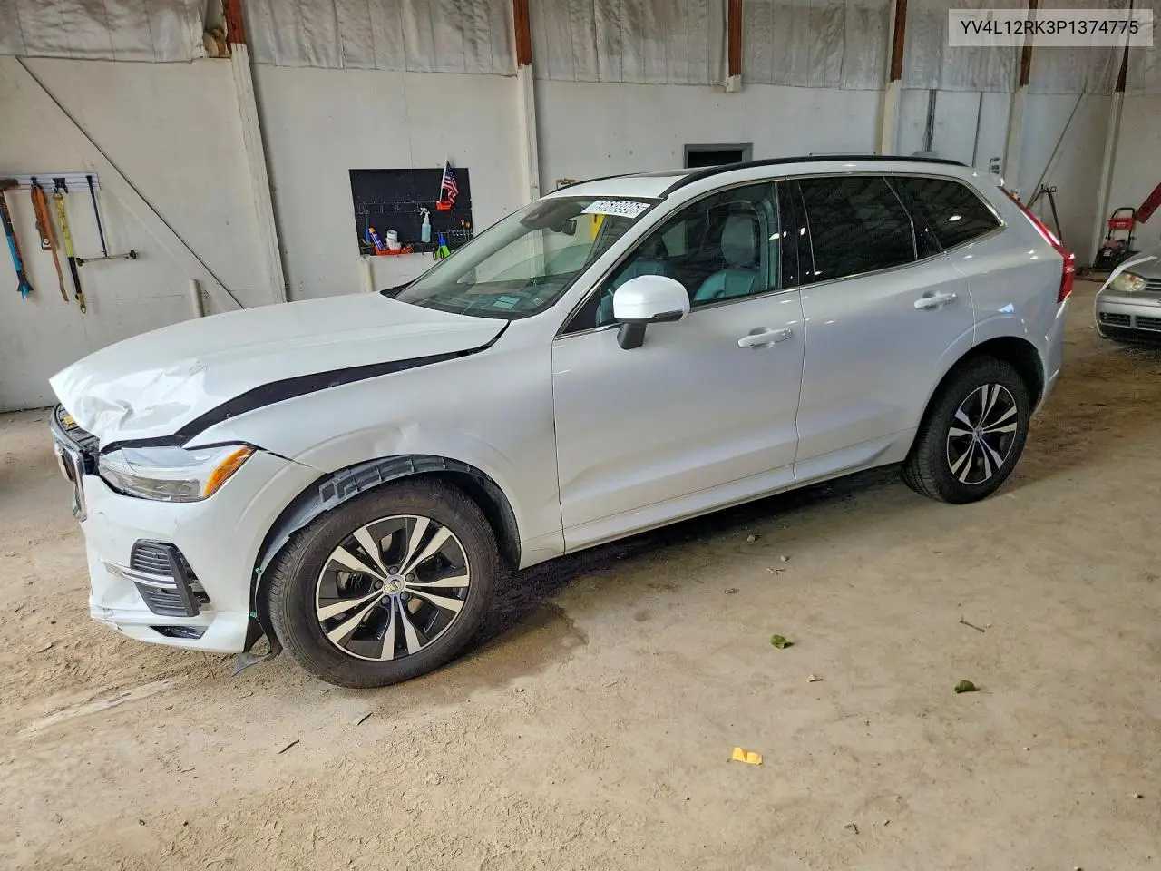 VOLVO XC60 2023, VIN YV4L12RK3P1374775