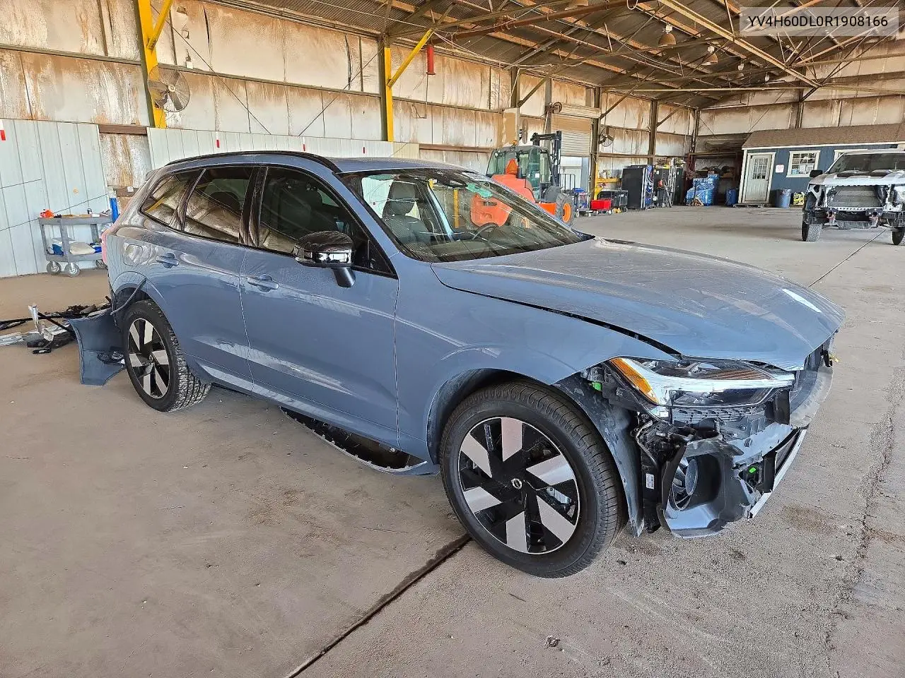 2024 VOLVO XC60 VIN YV4H60DL0R1908166 — фото 4
