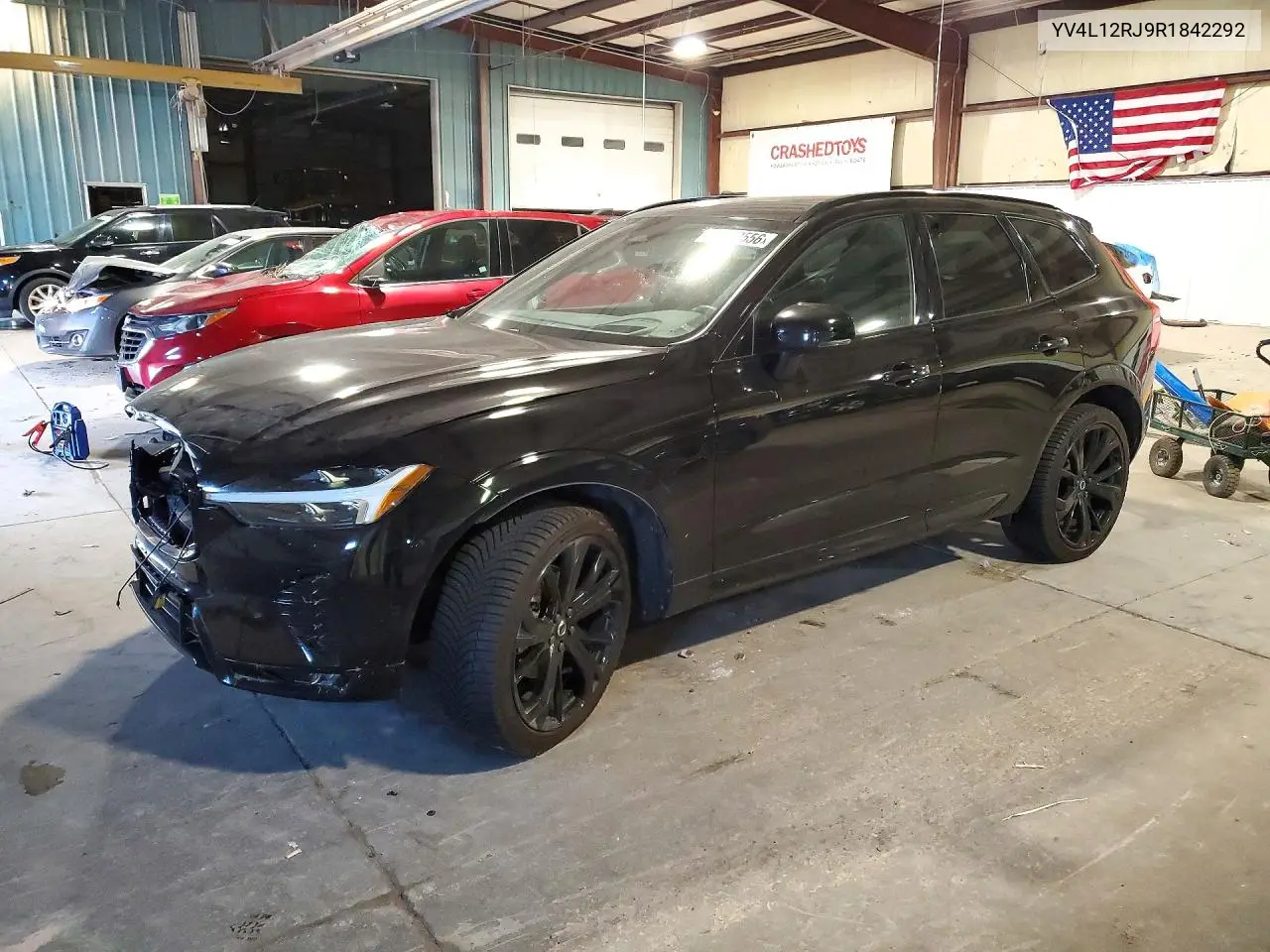 VOLVO XC60 2024, VIN YV4L12RJ9R1842292