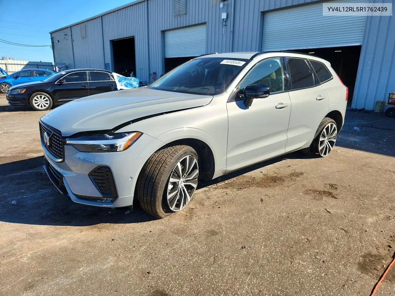 VOLVO XC60 2024, VIN YV4L12RL5R1762439