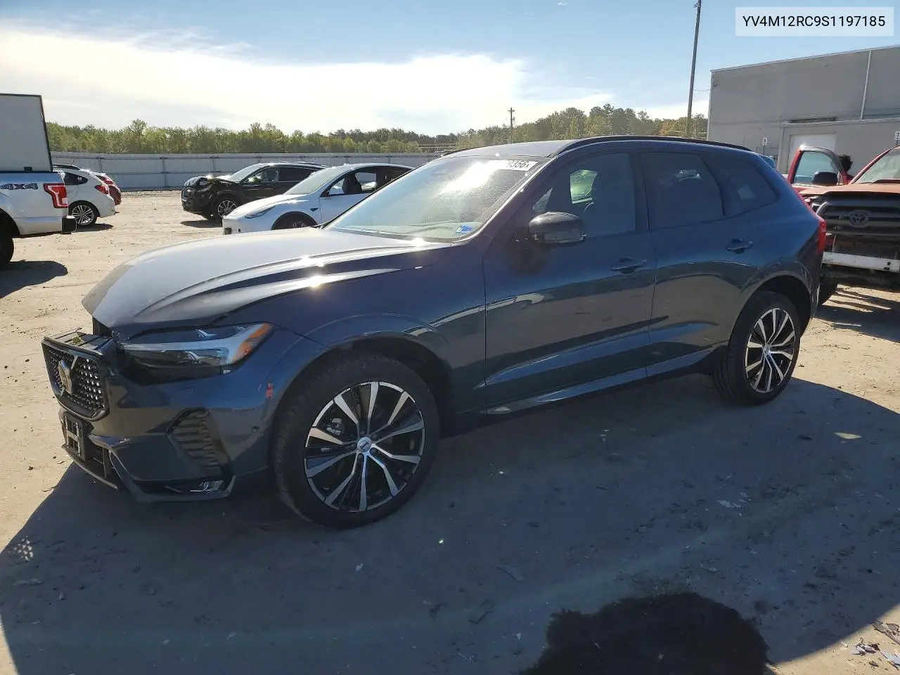 VOLVO XC60 2025, VIN YV4M12RC9S1197185