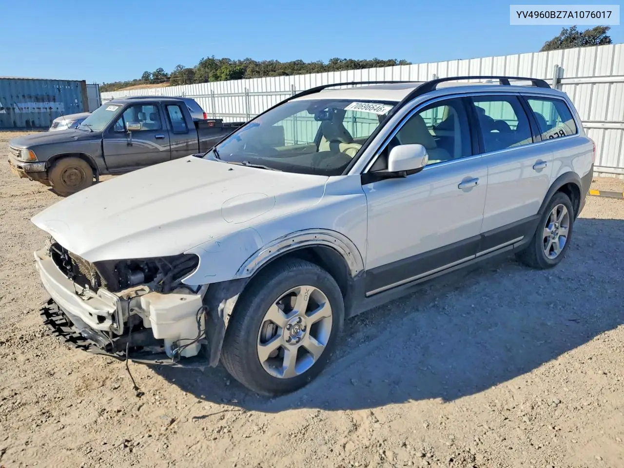 VOLVO XC70 2010, VIN YV4960BZ7A1076017