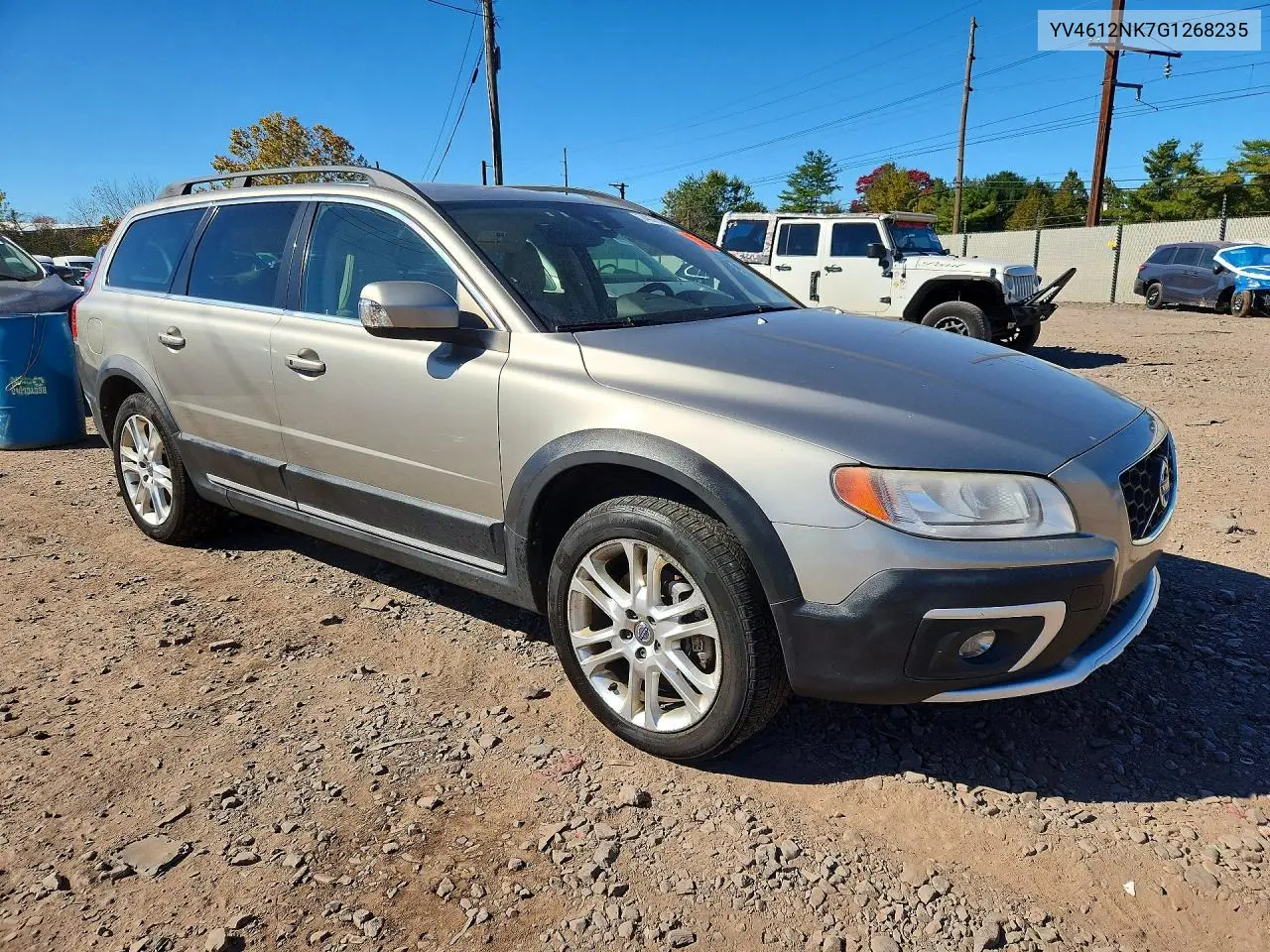 VOLVO XC70 2016, VIN YV4612NK7G1268235