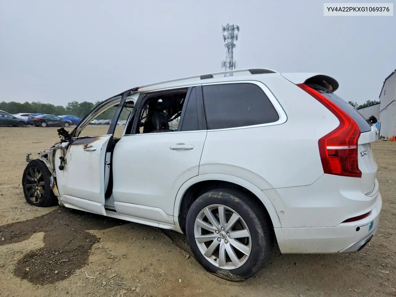 2016 VOLVO XC90 VIN YV4A22PKXG1069376 — фото 2