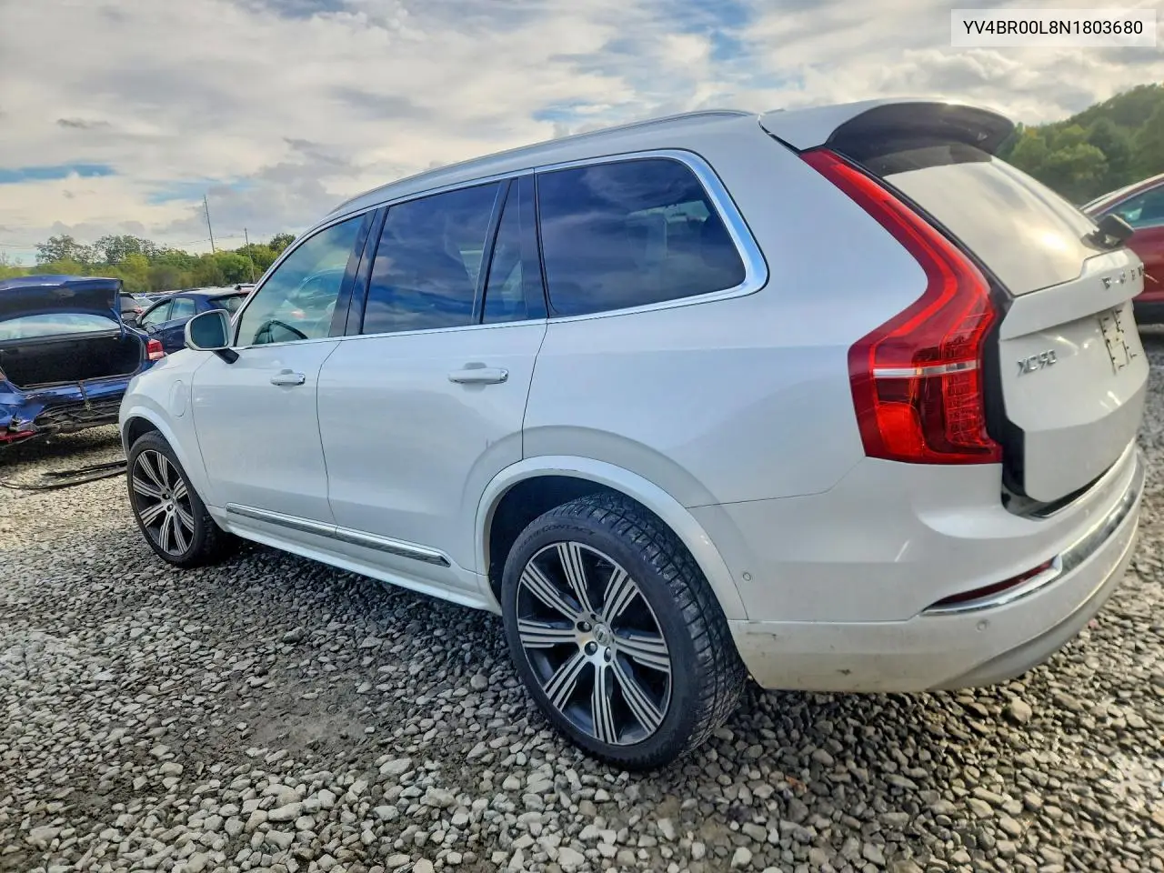 2022 VOLVO XC90 VIN YV4BR00L8N1803680 — фото 2