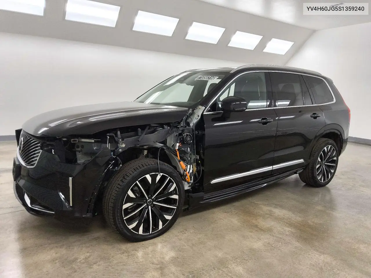VOLVO XC90 2025, VIN YV4H60JG5S1359240
