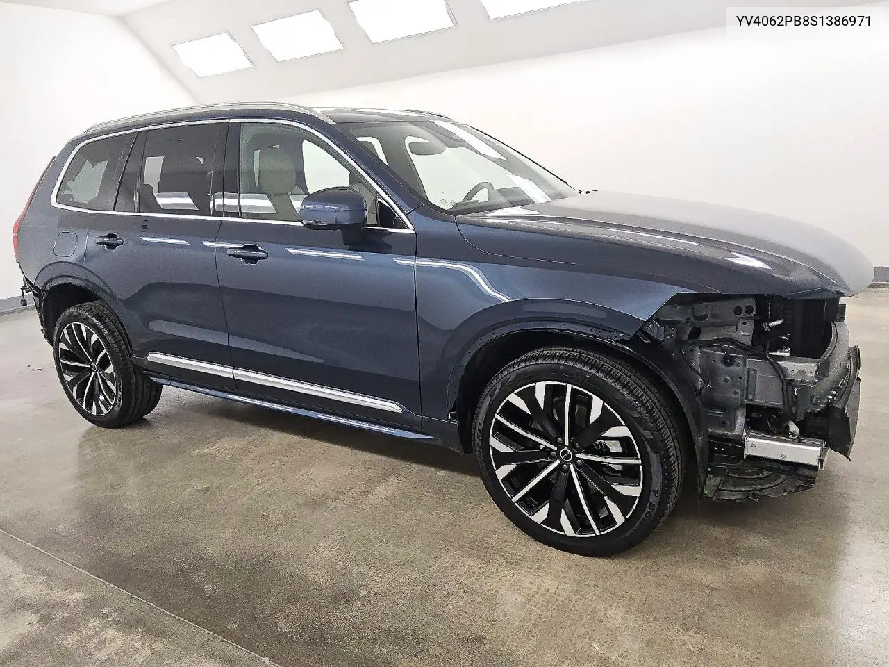 2025 VOLVO XC90 VIN YV4062PB8S1386971 — фото 4