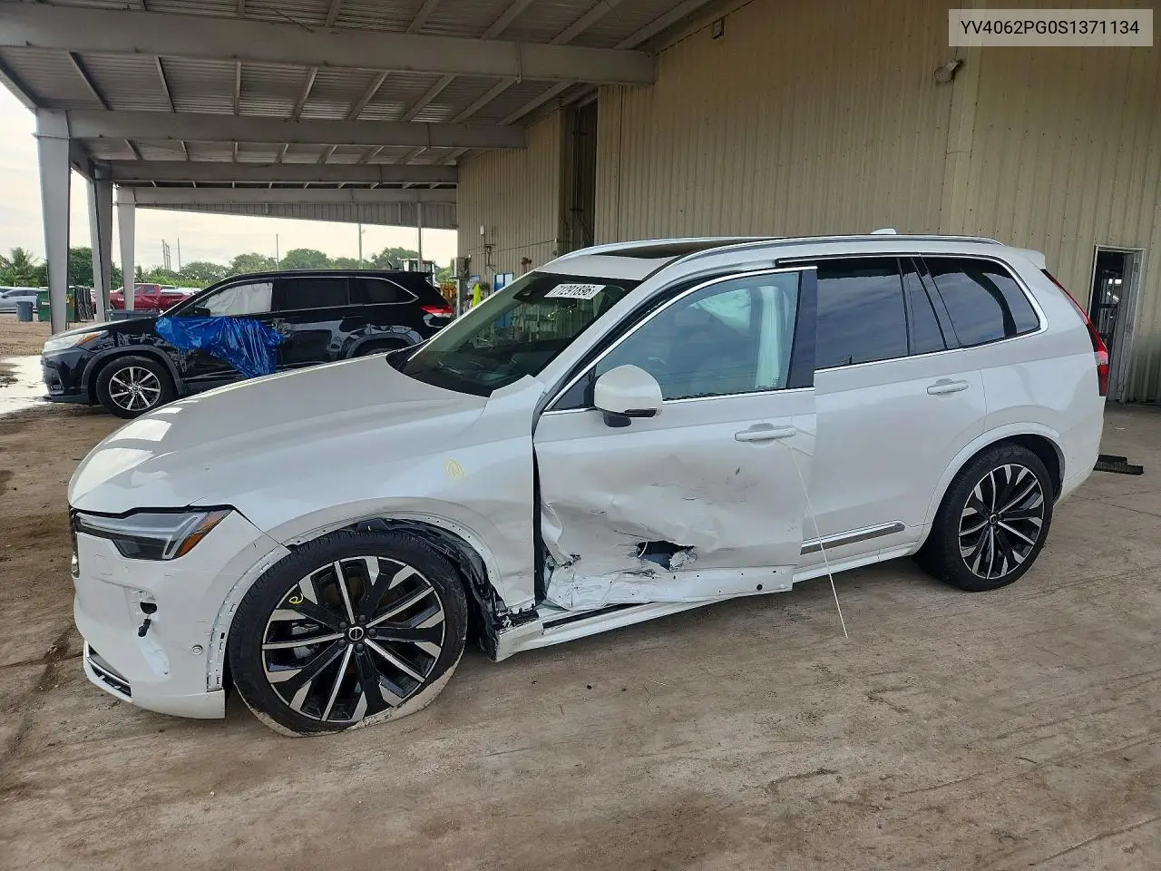 VOLVO XC90 2025, VIN YV4062PG0S1371134
