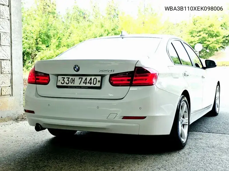 2014 BMW N/A VIN WBA3B110XEK098006 — фото 2