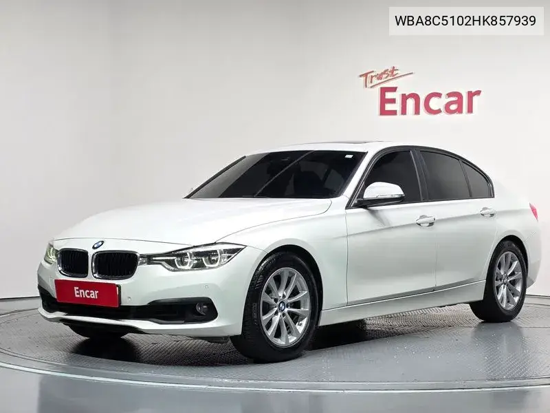 BMW N/A 2017, VIN WBA8C5102HK857939
