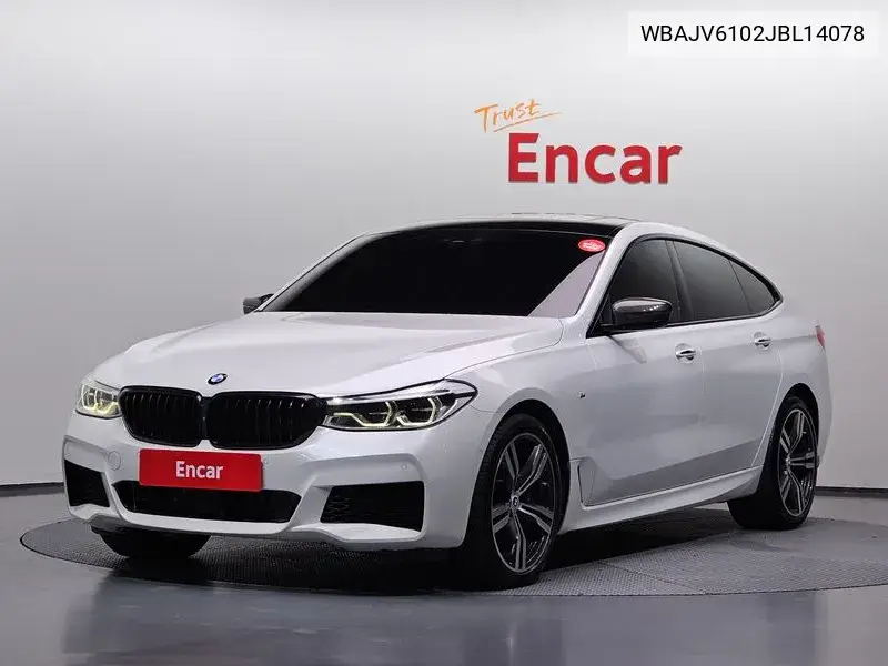 BMW N/A 2018, VIN WBAJV6102JBL14078