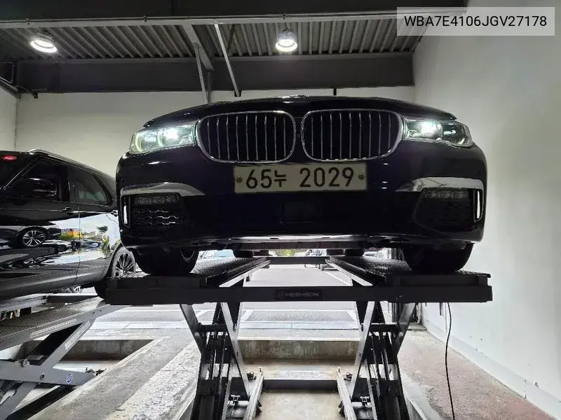 BMW N/A 2018, VIN WBA7E4106JGV27178