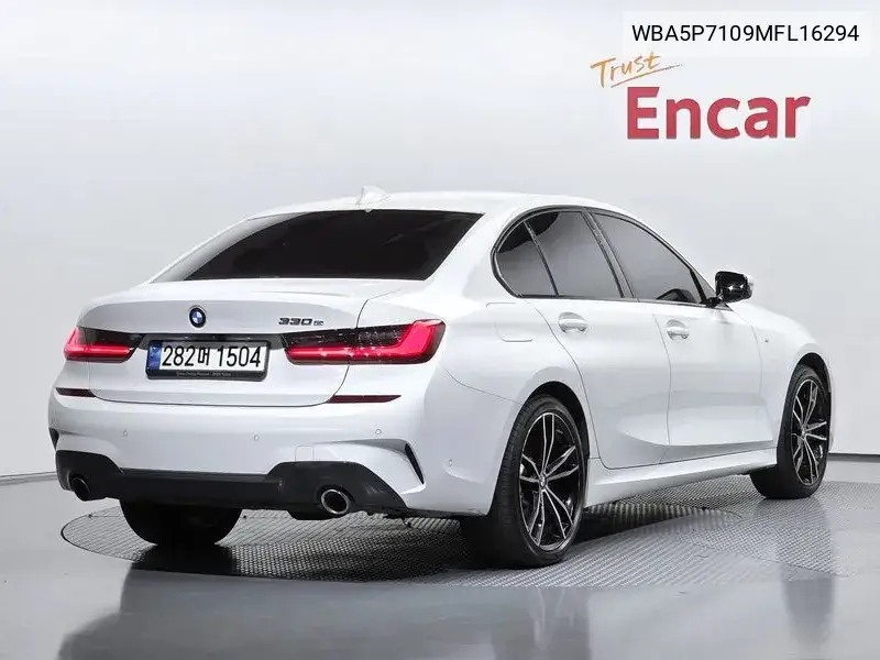 BMW N/A 2021, VIN WBA5P7109MFL16294