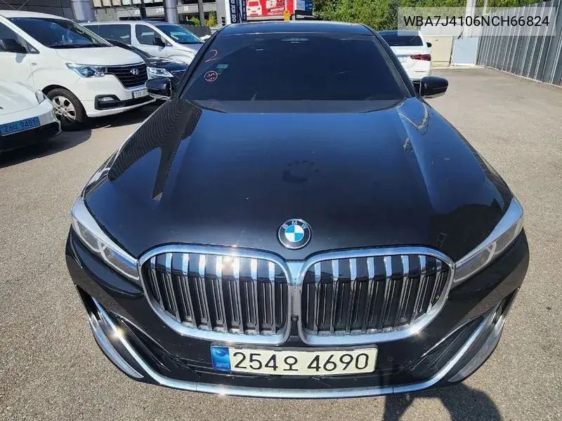 BMW N/A 2021, VIN WBA7J4106NCH66824