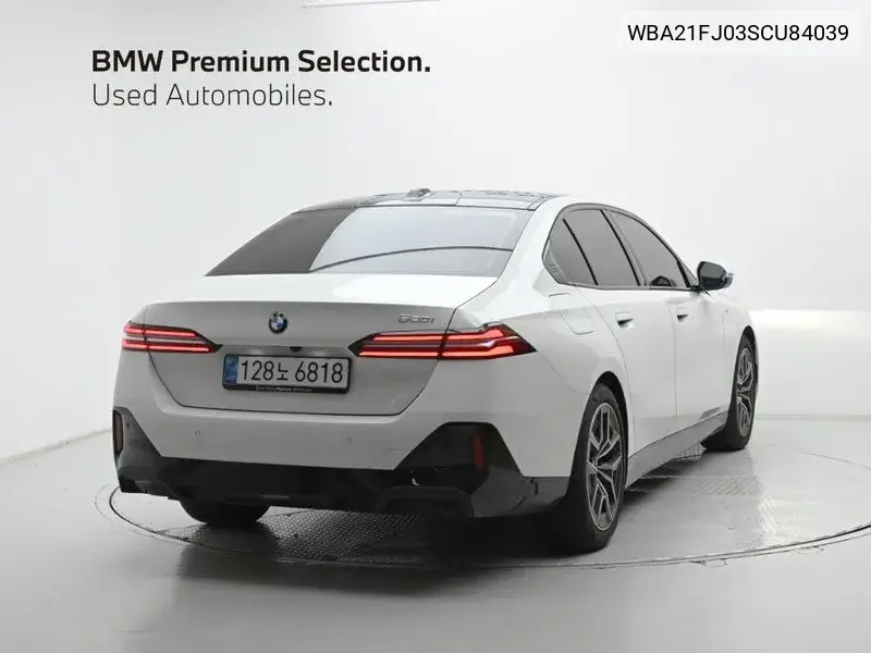 2025 BMW N/A VIN WBA21FJ03SCU84039 — фото 2