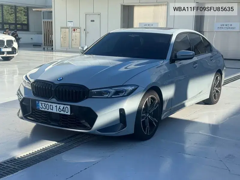 BMW N/A 2025, VIN WBA11FF09SFU85635