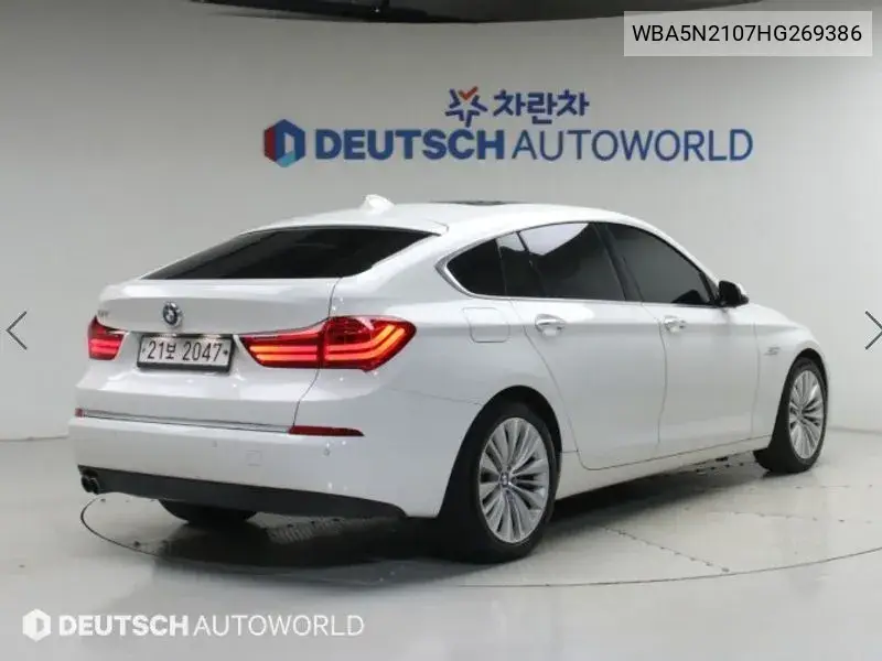 2017 BMW 5ER VIN WBA5N2107HG269386 — фото 2