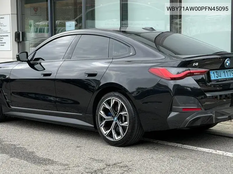 2022 BMW I4 VIN WBY71AW00PFN45095 — фото 2