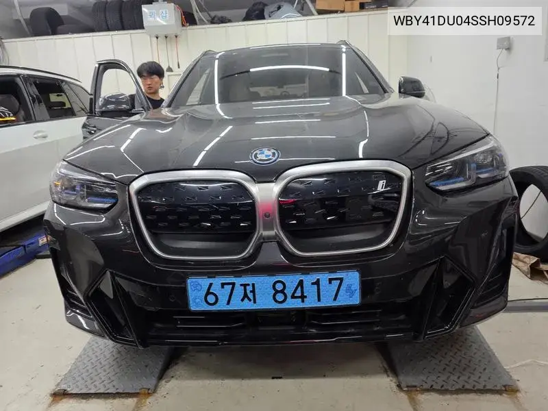 BMW IX3 2025, VIN WBY41DU04SSH09572