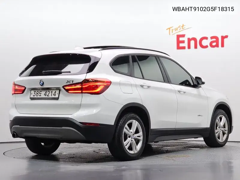 2016 BMW X1 VIN WBAHT9102G5F18315 — фото 2