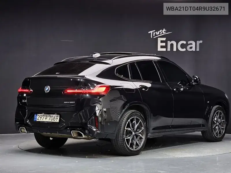 BMW X4 2023, VIN WBA21DT04R9U32671