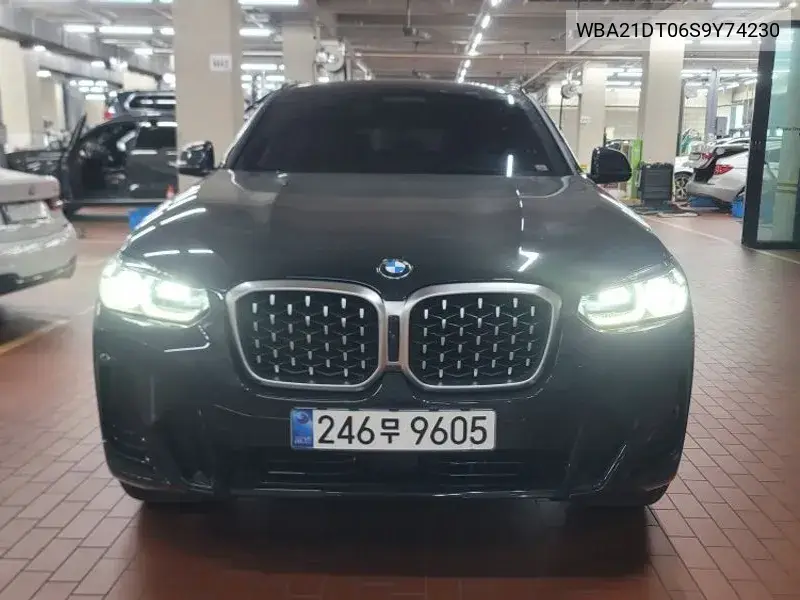 BMW X4 2025, VIN WBA21DT06S9Y74230