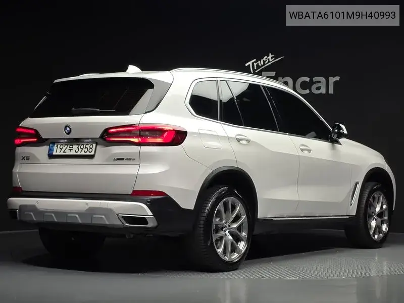 BMW X5 2021, VIN WBATA6101M9H40993
