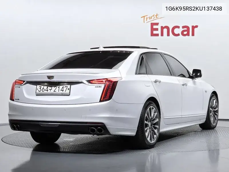 CADILLAC CT6 2019, VIN 1G6K95RS2KU137438