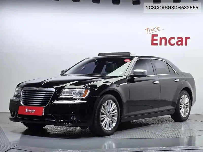 CHRYSLER 300 2013, VIN 2C3CCASG3DH632565