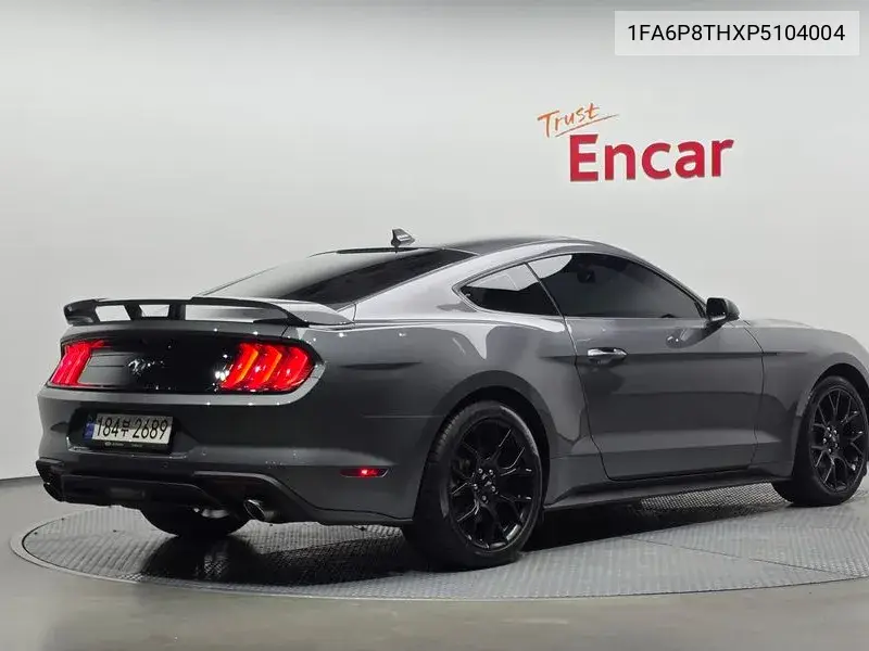 2023 FORD MUSTANG VIN 1FA6P8THXP5104004 — фото 2