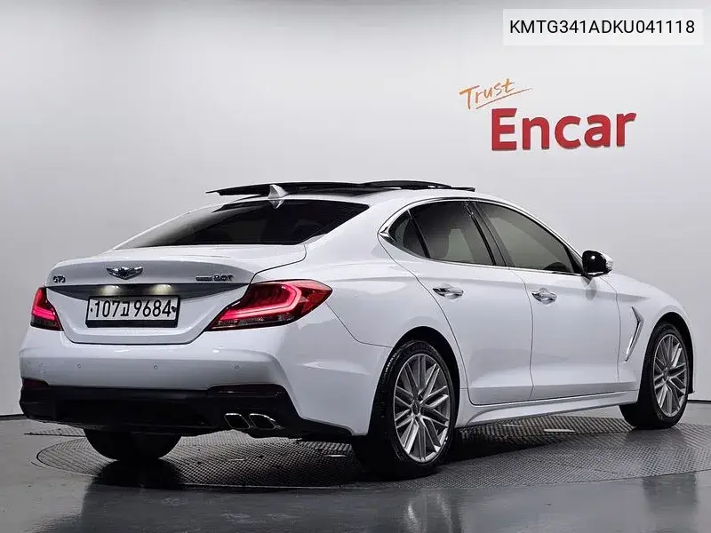 GENESIS G70 2019, VIN KMTG341ADKU041118