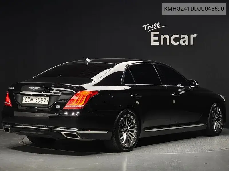 GENESIS G90 2018, VIN KMHG241DDJU045690