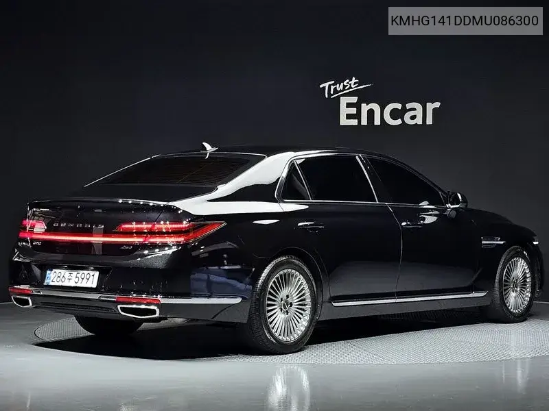 GENESIS G90 2020, VIN KMHG141DDMU086300