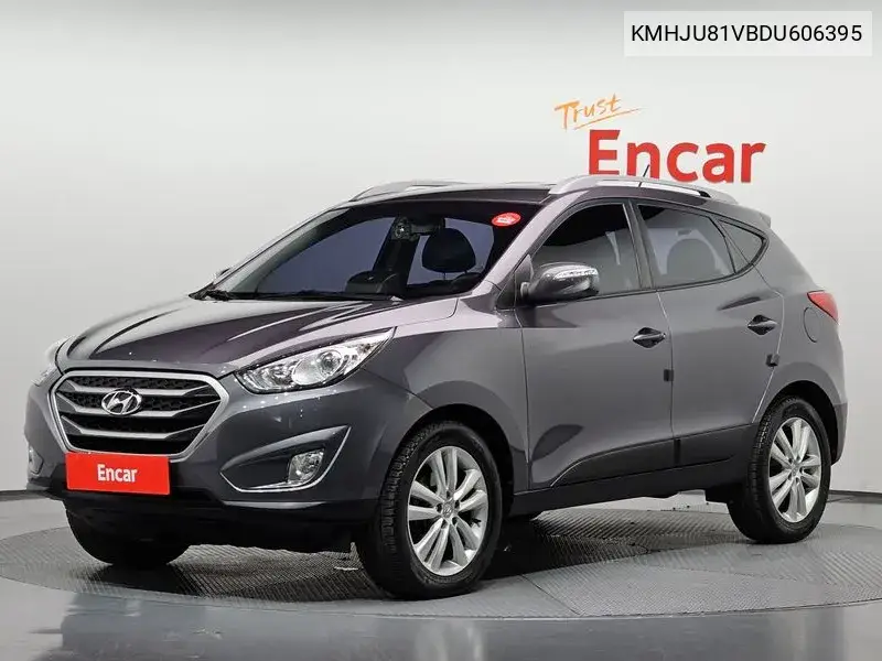 HYUNDAI N/A 2012, VIN KMHJU81VBDU606395