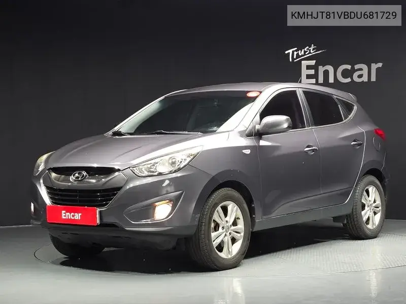 HYUNDAI N/A 2013, VIN KMHJT81VBDU681729