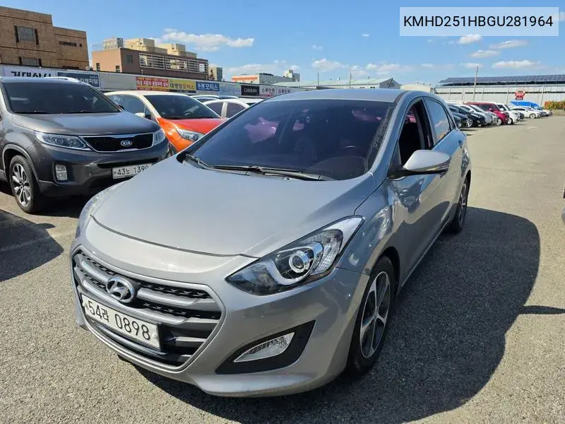 HYUNDAI N/A 2015, VIN KMHD251HBGU281964