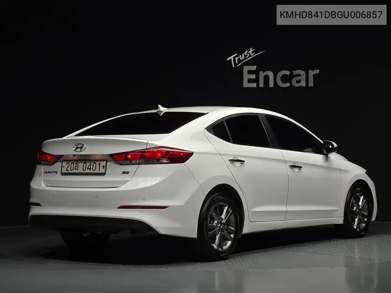 HYUNDAI N/A 2015, VIN KMHD841DBGU006857