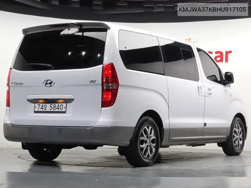 HYUNDAI N/A 2017, VIN KMJWA37KBHU917105